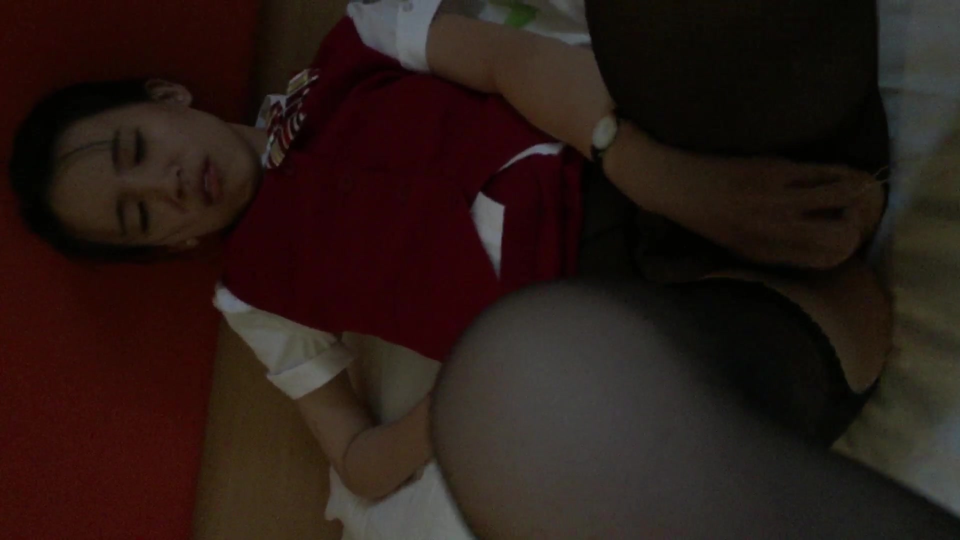 百度云盘最新流出某航空公司空姐与男友酒店激情视频和生活照1080P高清无水