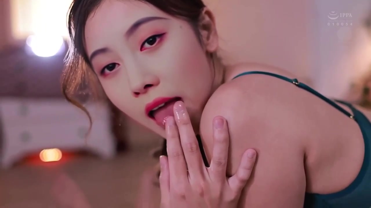 鞠婧祎湿滑的激烈性爱 上