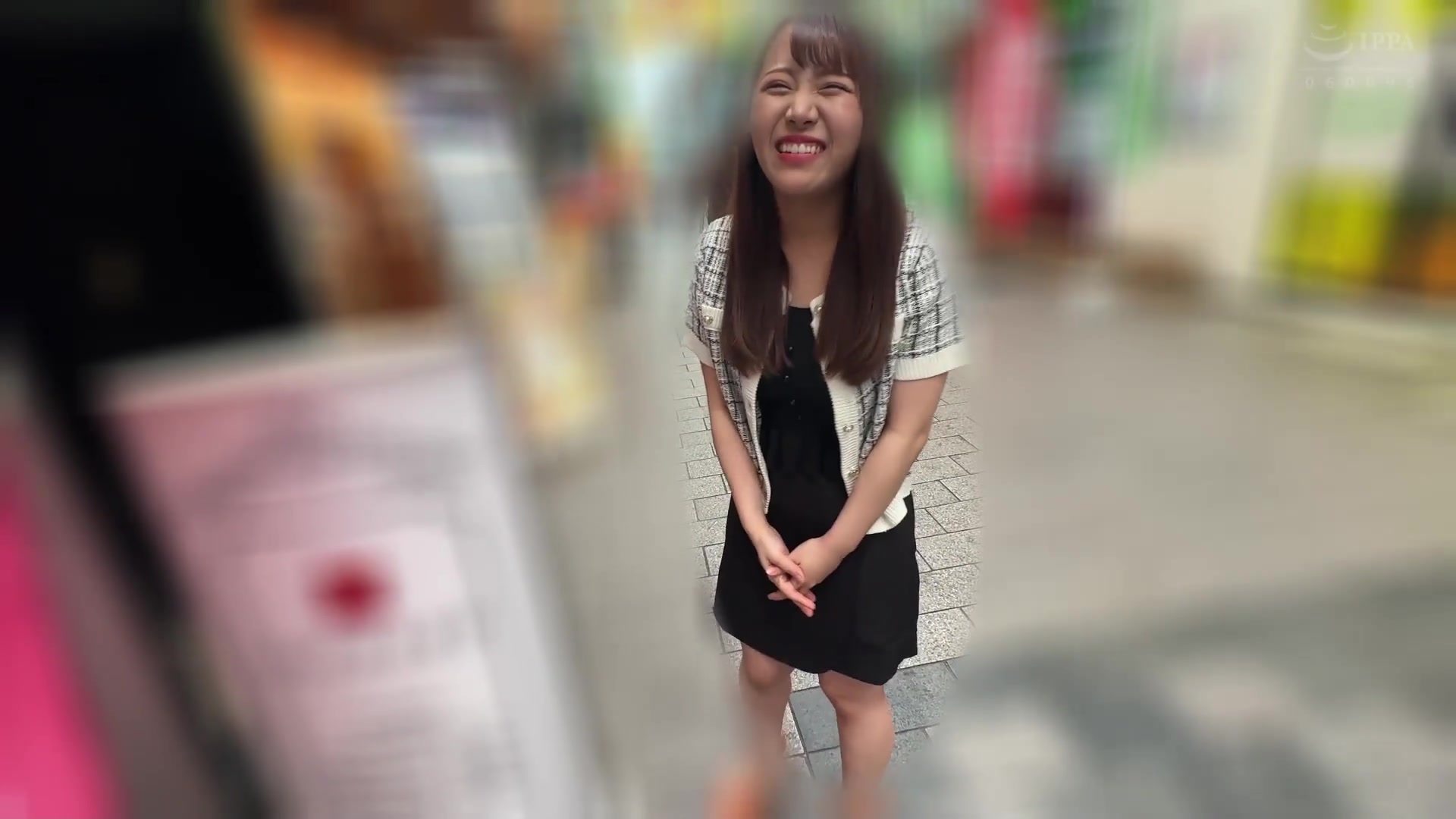 [ORECS-260] だめ…振動…強すぎだって…イク…大勢の人の前でガンガン絶頂 - 1of5