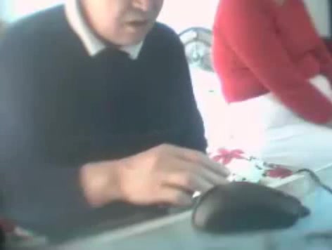 东北小胖妞和瘦情人偷腥.mp4