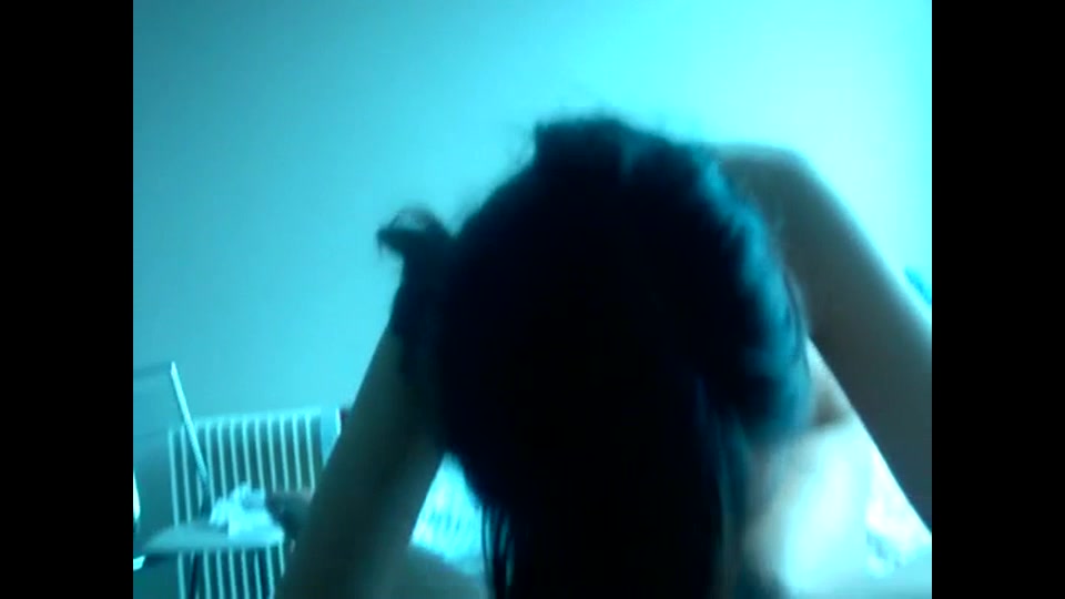 浪荡老婆先口交再观音坐莲甩动大屁股上面抽插