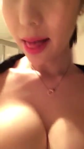 上海一美女露脸自拍 犀利