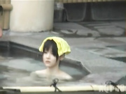 女神出浴。好美。