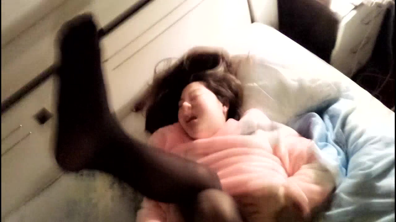 国语高清小鲜肉微信约炮黑丝模特巨乳姐姐