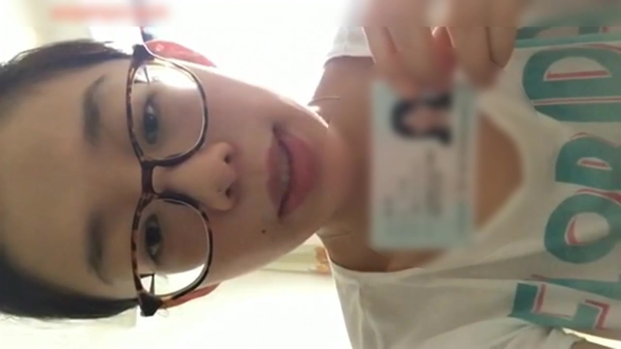 妹子借了不少钱吧所以拍摄的视频要求也特别高销魂骚