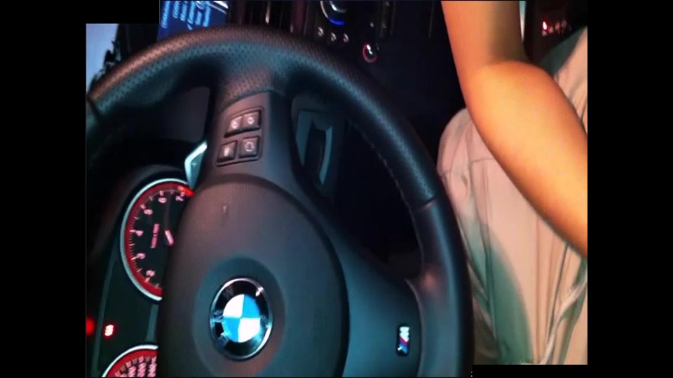 豪车兜风小女野外车震